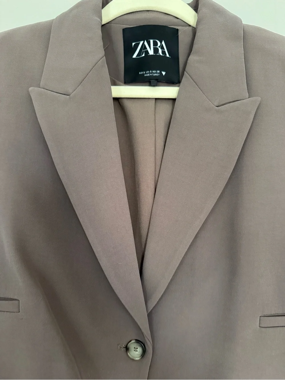 ZARA Cropped Blazer in Taupe Brown